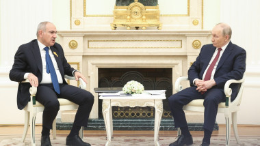 Russian President Putin And Armenian PM Pashinyan Meet In Moscow