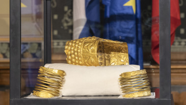 INSTANT_MUZEU_ASSEN_COIF_DACIC_BRATIARI_07_INQUAM_Photos_Vincent_Jannink