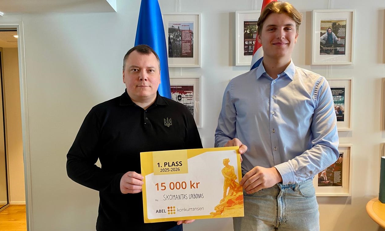 Un adolescent de 17 ani din Norvegia a donat Ucrainei tot premiul său, câștigat la un concurs de matematică