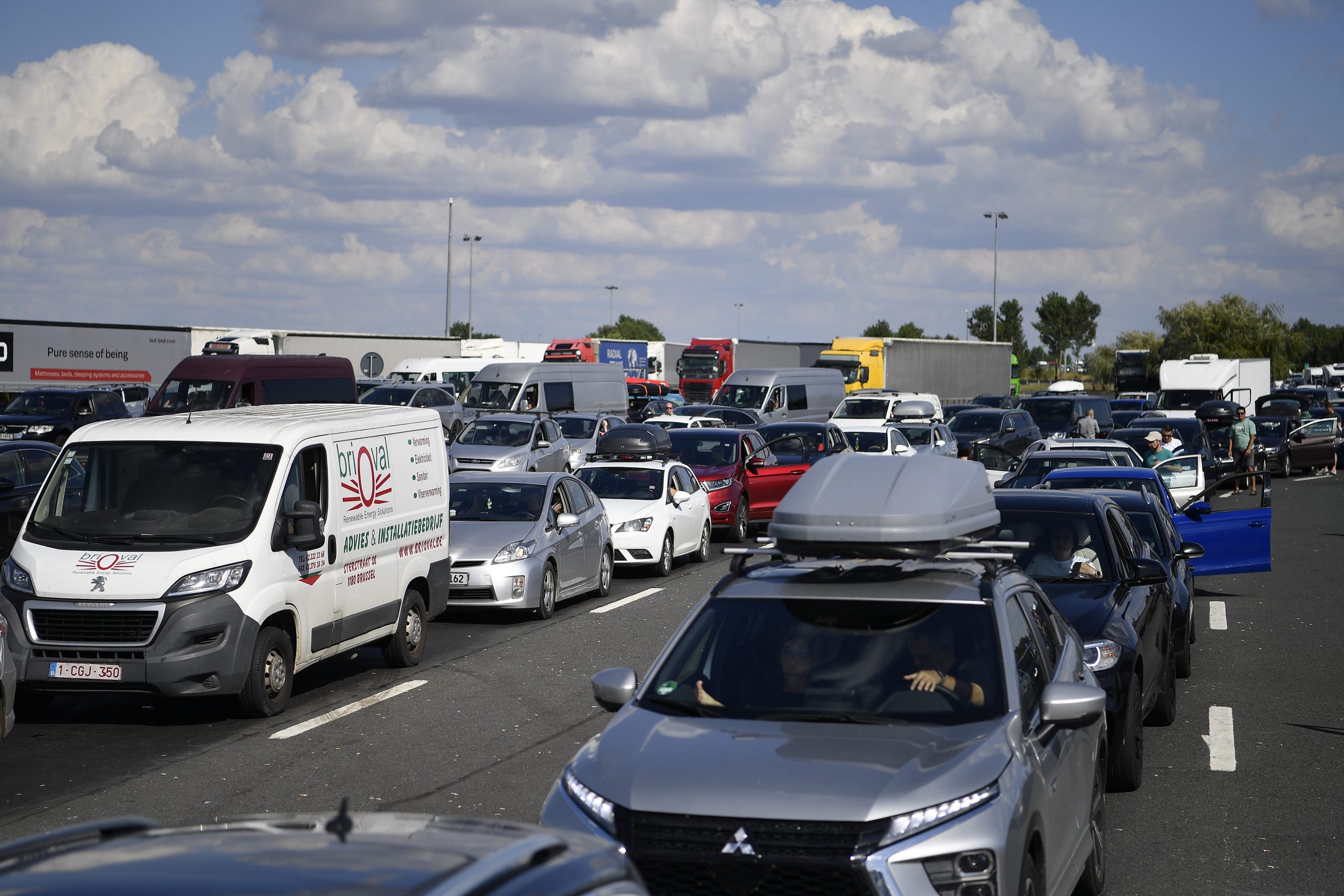 Atenționare de călătorie în Ungaria, în perioada Paştelui Catolic. Anunțul MAE