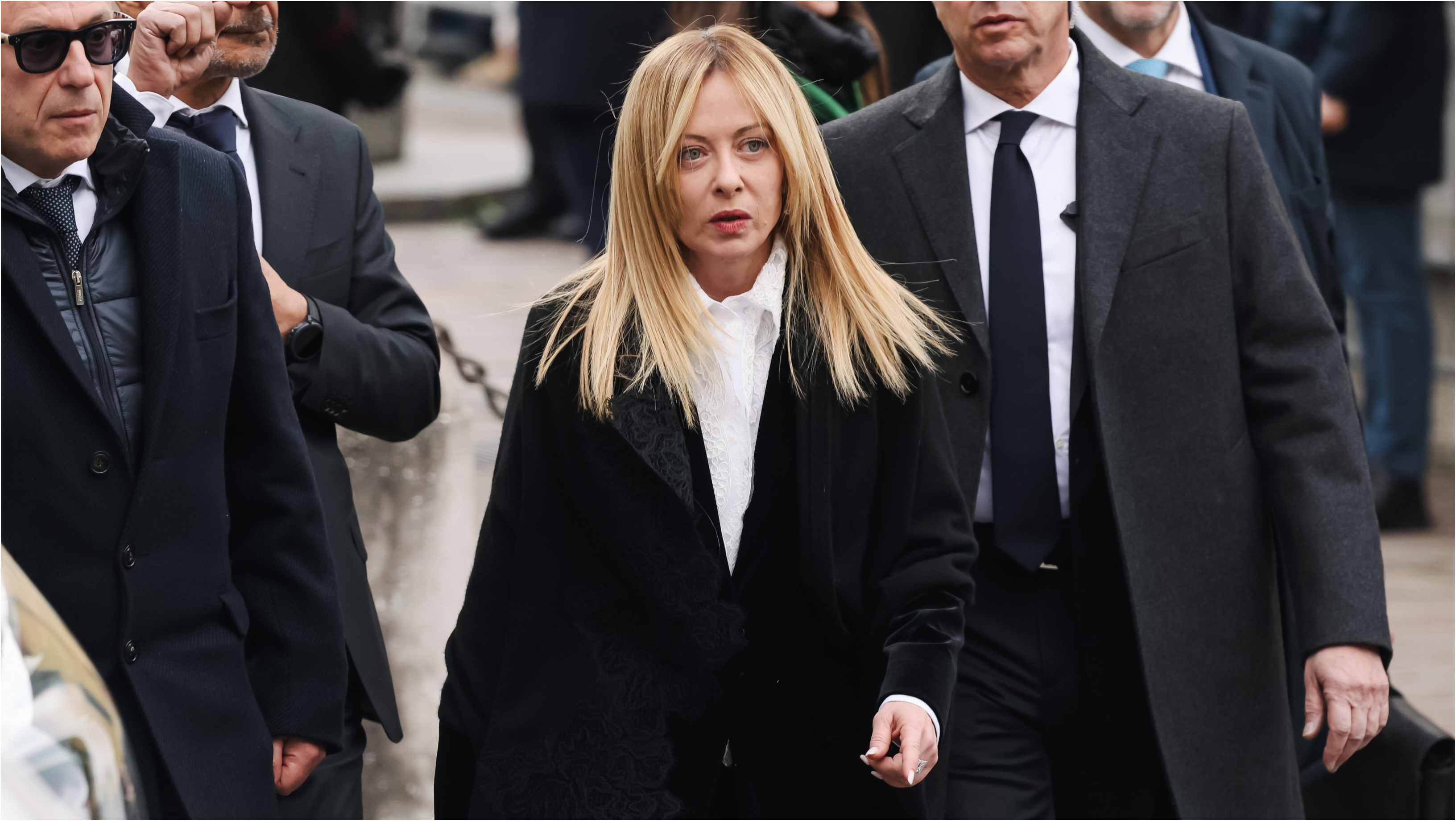 Giorgia Meloni a început un turneu neanunțat în Golf. E prima vizită în regiune a unui oficial UE sau NATO de la începutul războiului