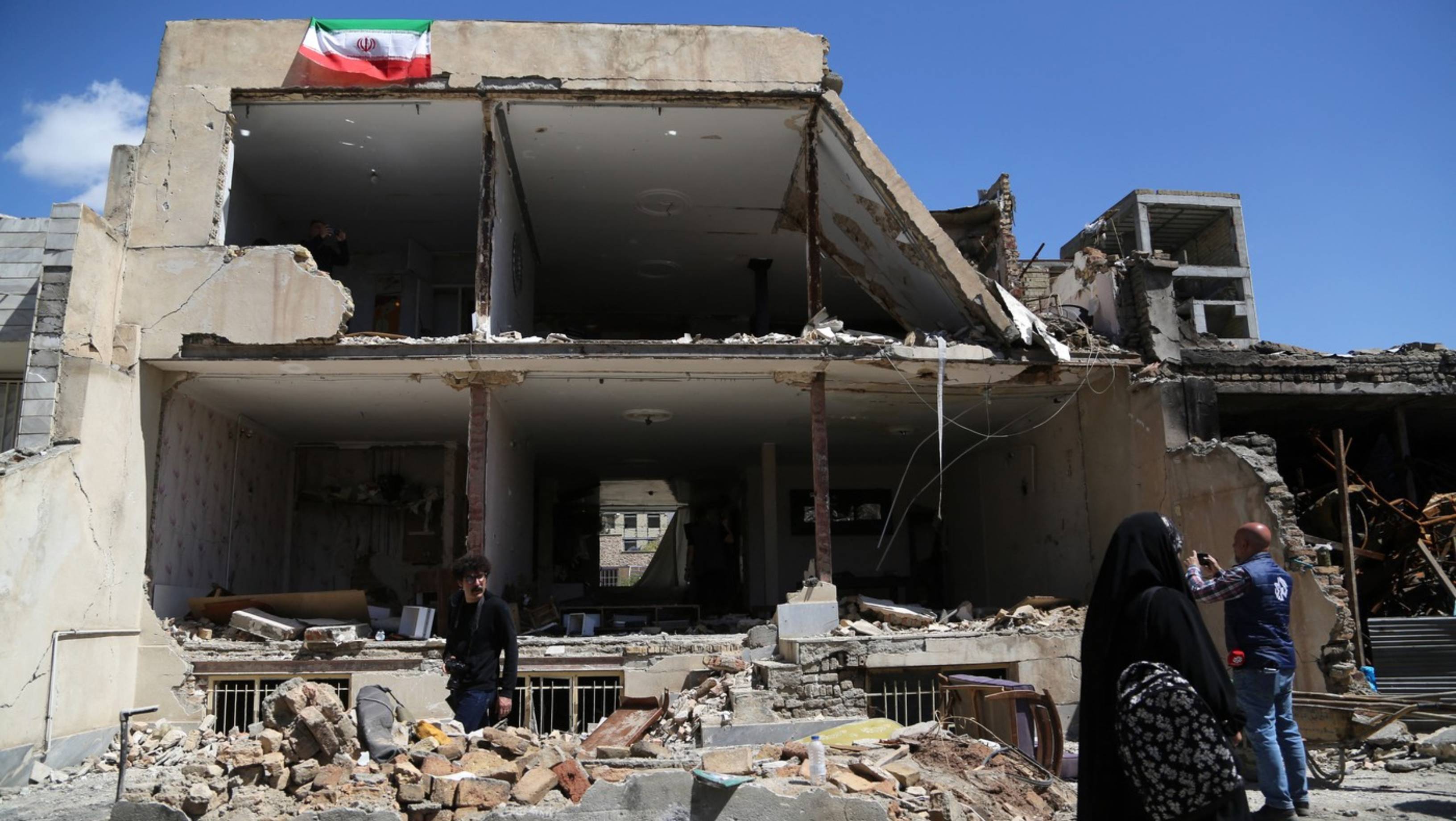 Război în Orientul Mijlociu, ziua 36. Benjamin Netanyahu: „Eliminăm comandanți, bombardăm poduri și infrastructuri”