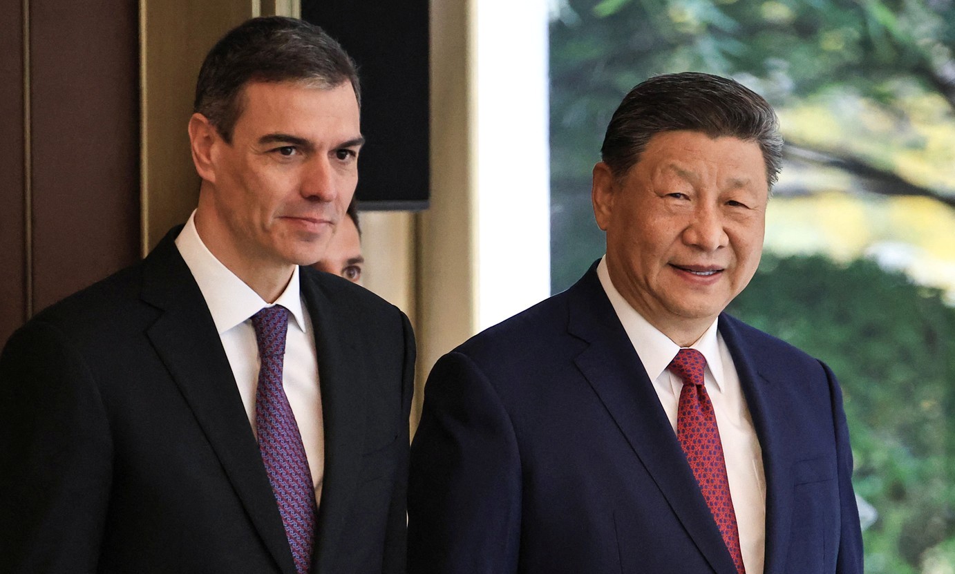 Xi Jinping, „de partea corectă a istoriei” alături de Pedro Sanchez. Mesaj comun la Beijing împotriva „legii junglei”
