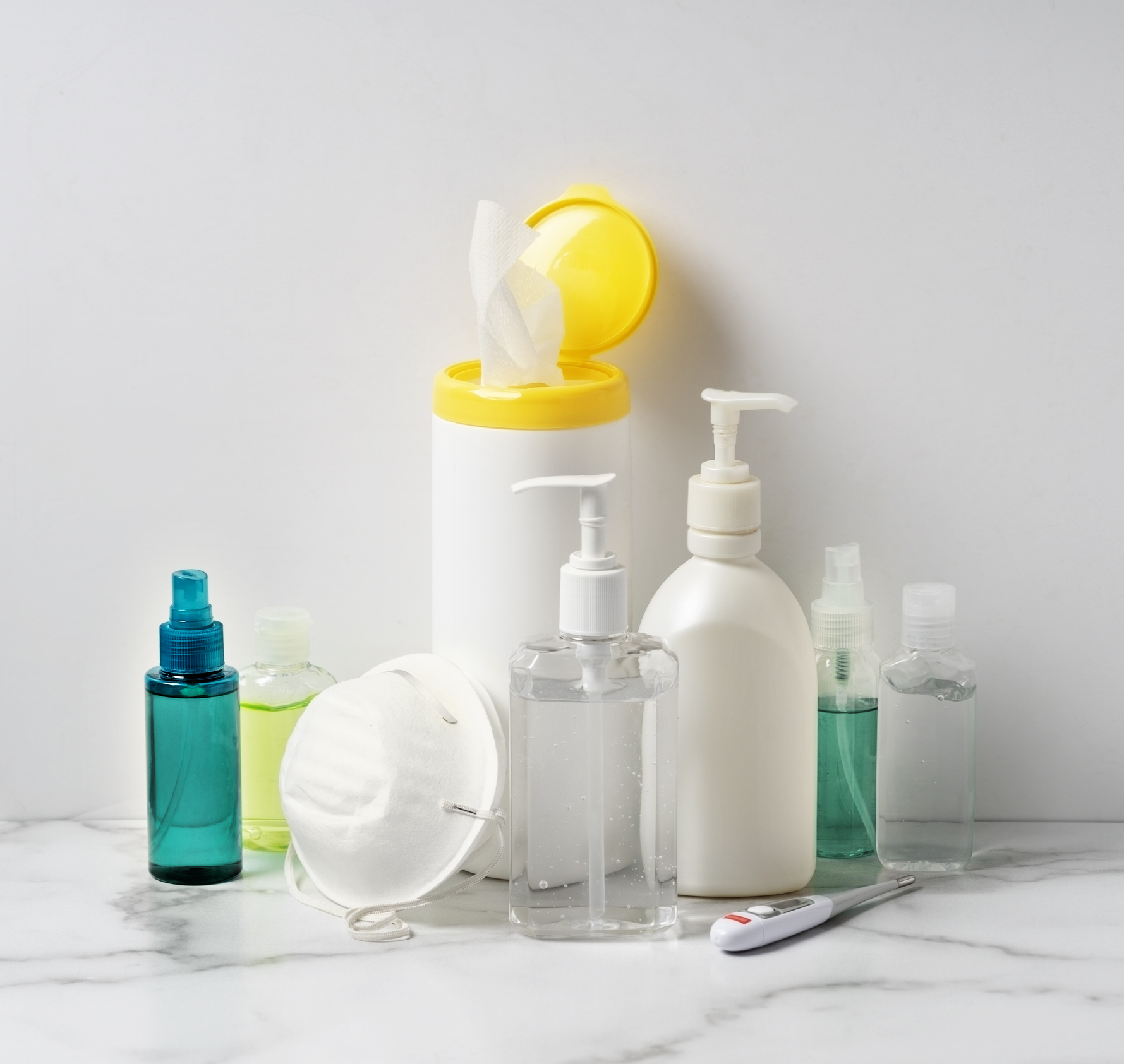 Antisepticele din spitale, rămase pe suprafețe, pot favoriza apariția bacteriilor tolerante și rezistente (studiu)