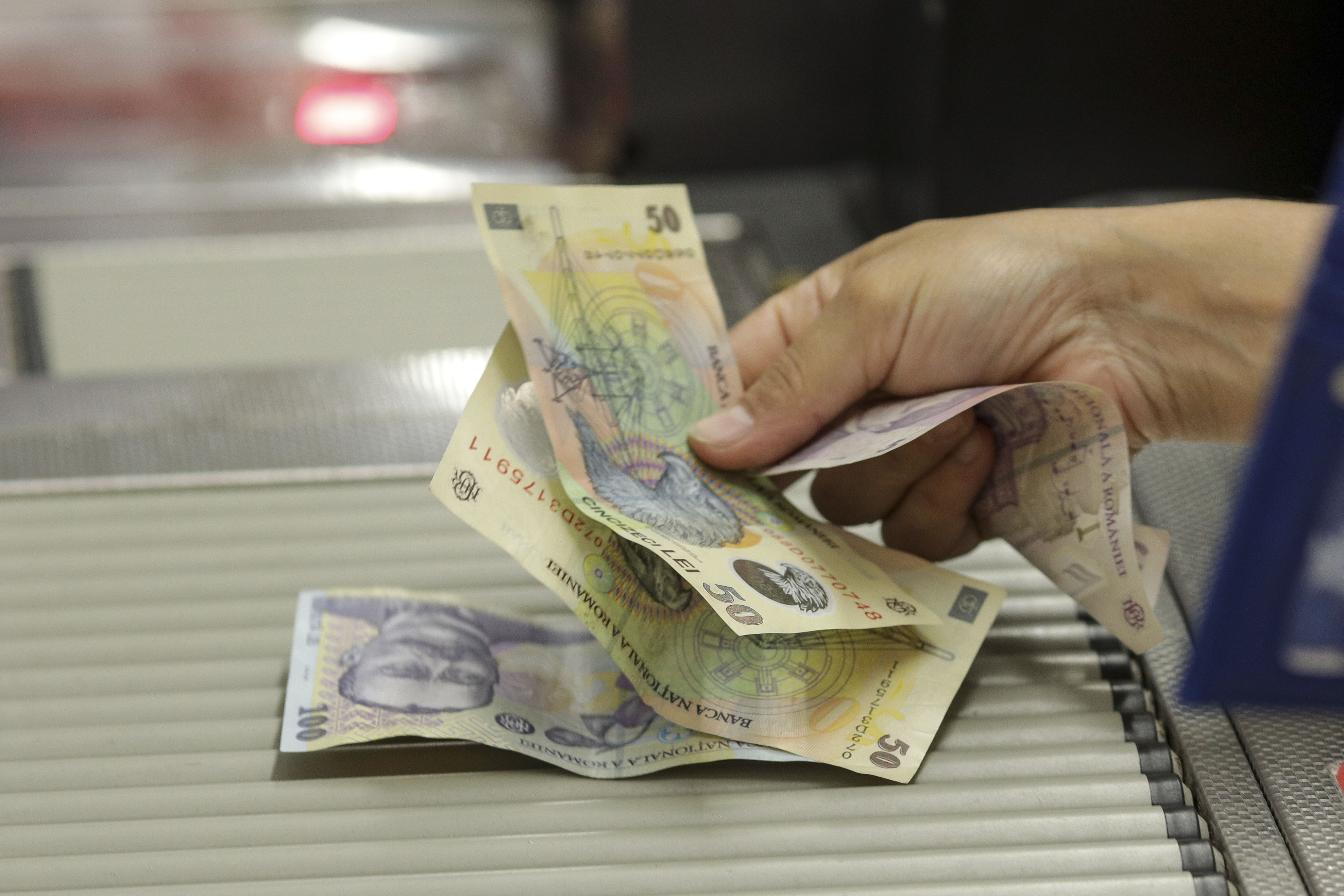 Câți bani primesc copiii încadrați într-un grad de handicap în 2026: Sumele prevăzute pentru toate prestațiile sociale