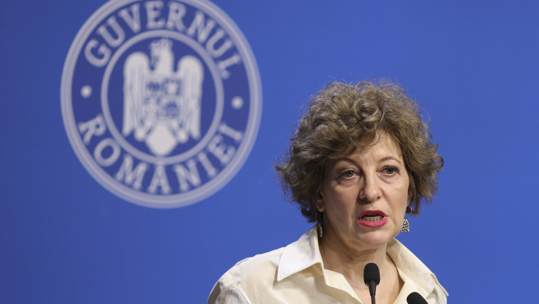 INSTANT_VICEPREMIER_OANA_GHORGHIU_03_INQUAM_Photos_Octav_Ganea