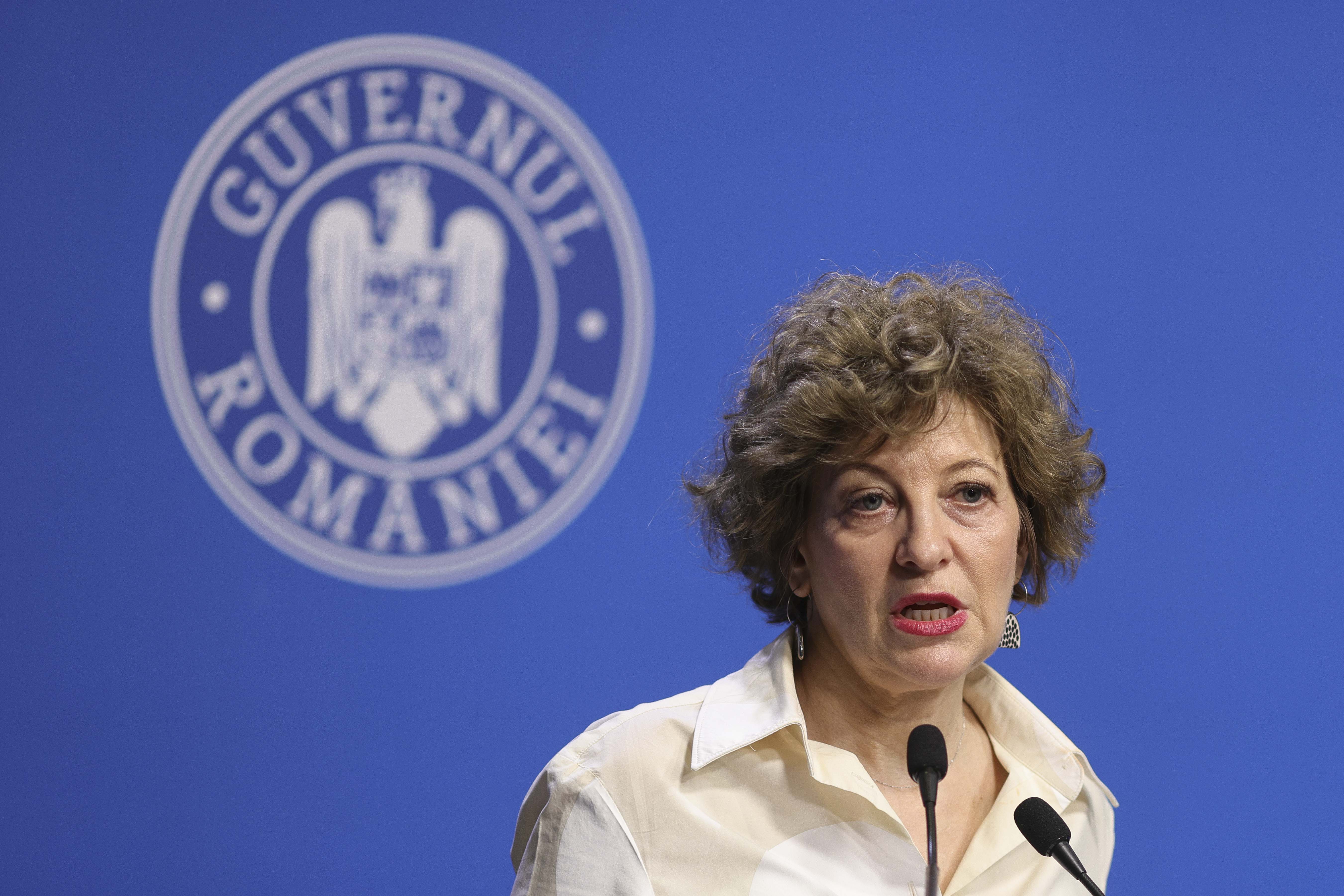 Guvernul a ales cele trei companii pentru jalonul din PNRR. Oana Gheorghiu: „Două sunt din transporturi și una din energie”