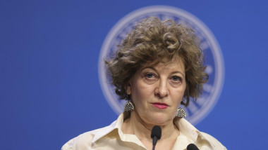 INSTANT_VICEPREMIER_OANA_GHORGHIU_05_INQUAM_Photos_Octav_Ganea