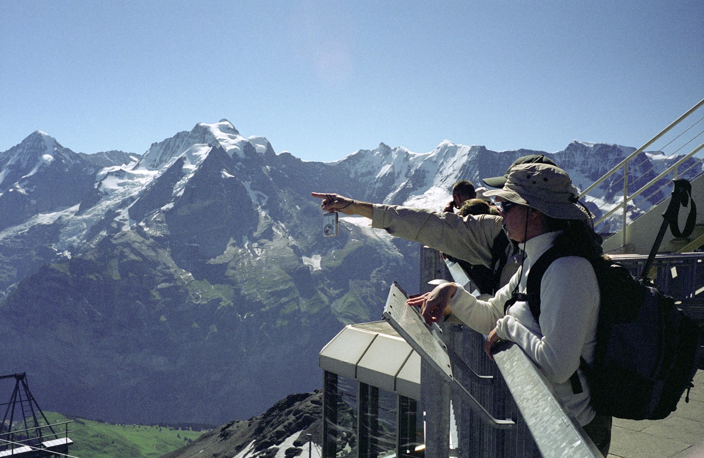 Elveţia vrea să-i învețe pe turiști obiceiurile elveţiene pentru a fi „armonie între vizitatori şi localnici”