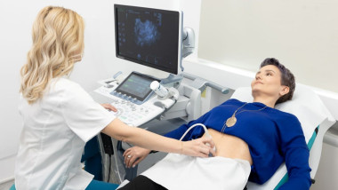 17 APR_terapia de substitutie hormonala la menopauza