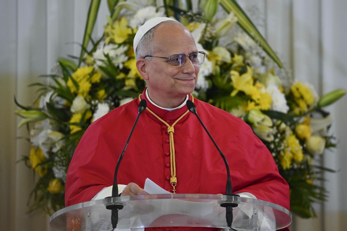 Îndemnul papei Leon în Camerun, la o liturghie la care au participat 120.000 de persoane: „Respingeți orice formă de abuz sau violență”