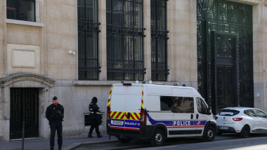 FRANCE PARIS BANK OF AMERICA ATTEMPTED BOMB ATTACK