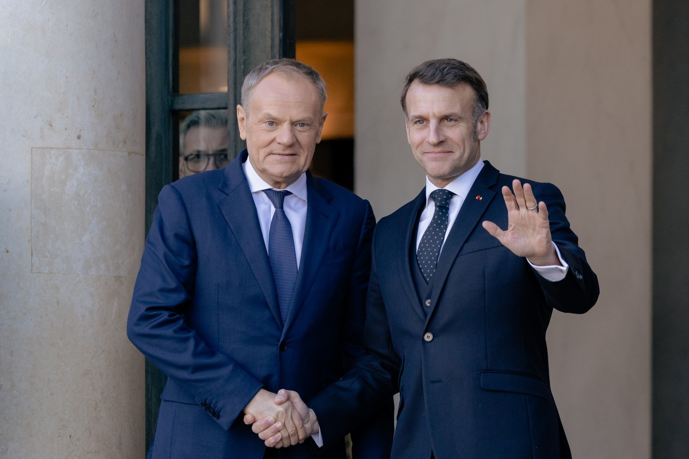 Macron și Tusk vor o Europă mai puternică militar. Summit decisiv la Gdansk