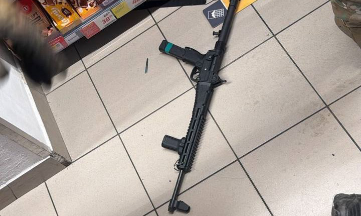 Atac armat într-un supermarket din Kiev: cel puțin 5 morți și 10 răniți. Atacatorul, ucis de forțele speciale