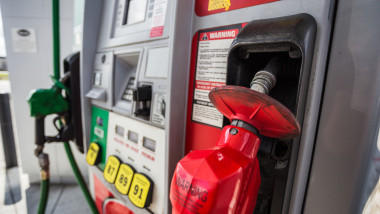 combustibil SUA pompa