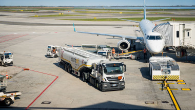 Air travel in Venice, Italy - 8 Apr 2026