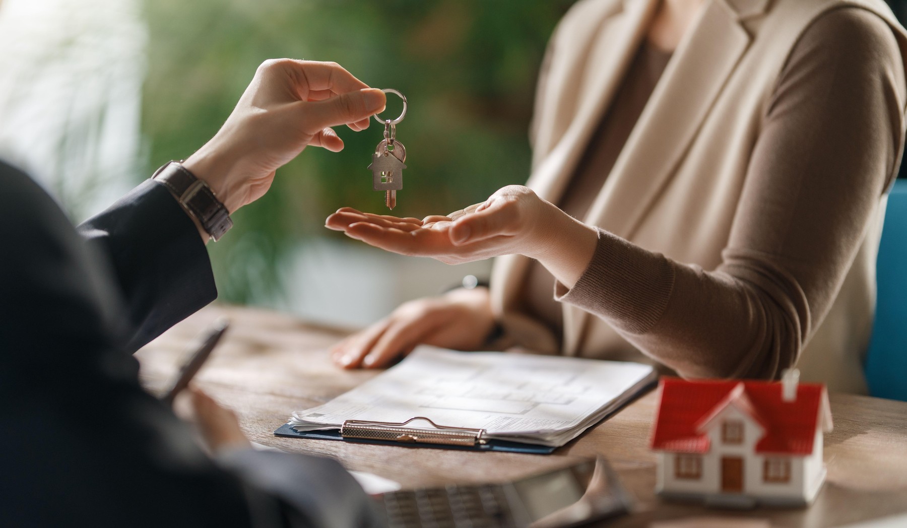 Prețurile locuințelor cresc în România peste media UE. Ce se întâmplă în restul Europei