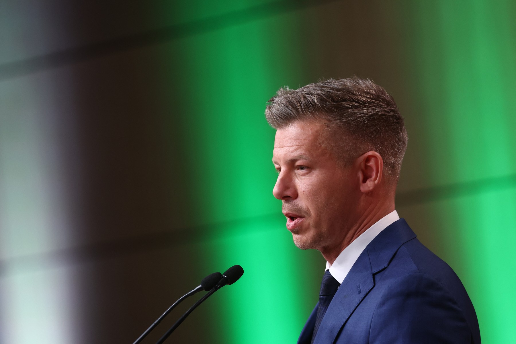 Noul lider maghiar spune că UE are o conducere slabă. Magyar vrea să apeleze la referendumuri în luarea deciziilor politice interne