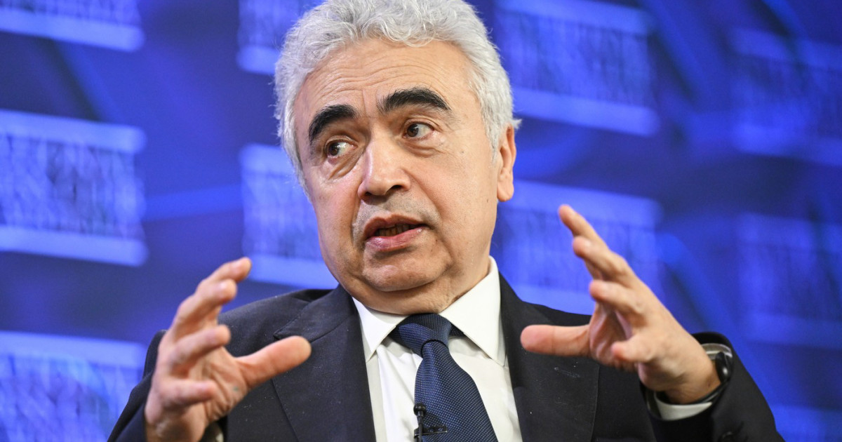 „Vaza este spartă”: Criza petrolului schimbă definitiv industria combustibililor fosili, avertizează șeful AIE