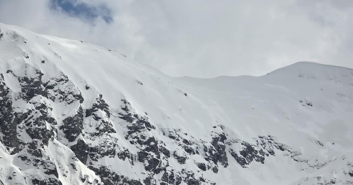 Căutările pentru turistul britanic dispărut anul trecut în Bucegi nu pot fi încă reluate. Salvamont: Situația din terem rămâne dificilă