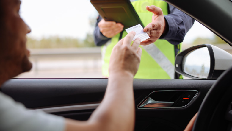 Permis de conducere internațional. Foto Getty Images