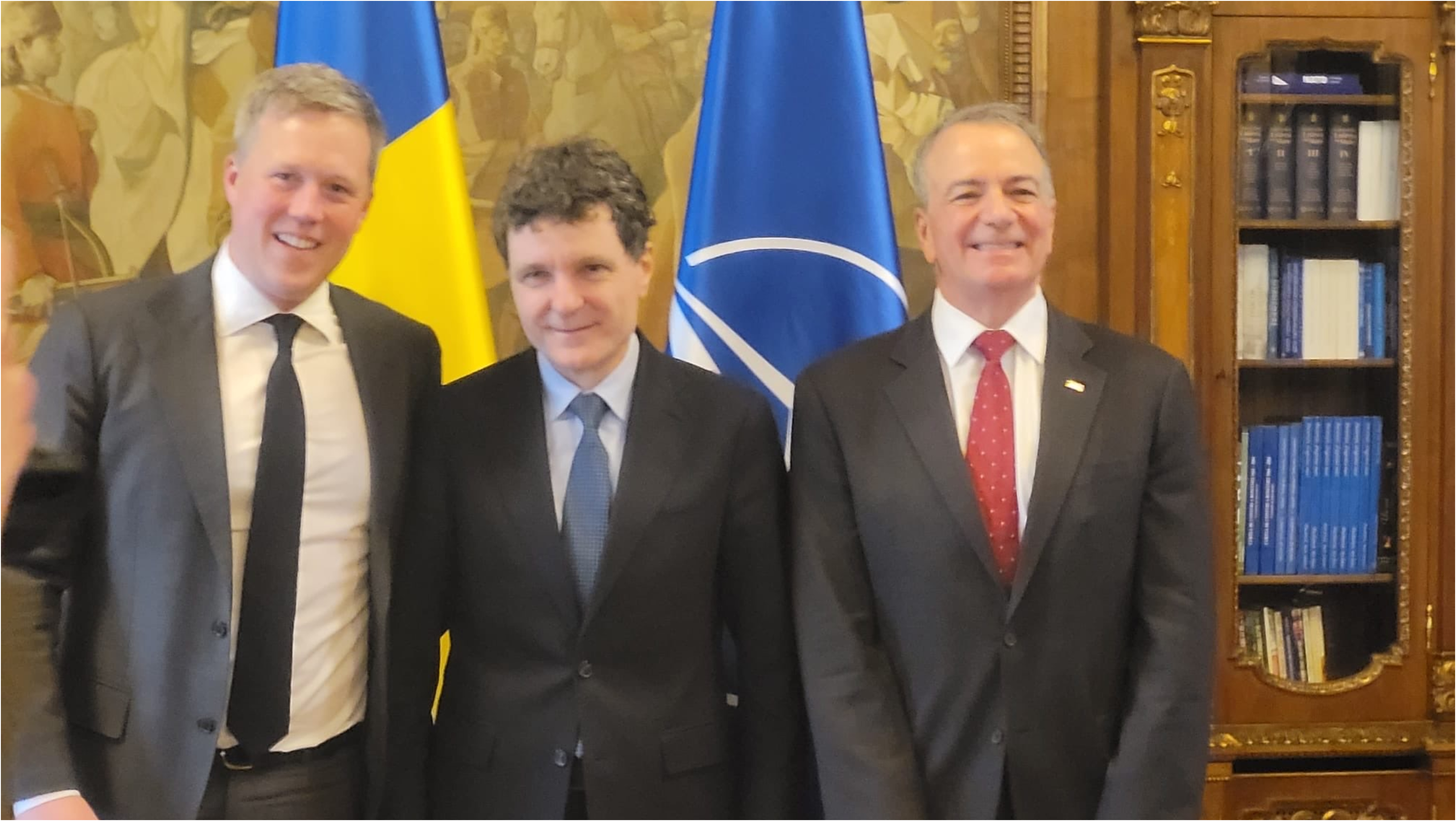 Nicușor Dan, după discuția cu secretarul Forțelor Terestre ale SUA: România rămâne cel mai de încredere aliat la Marea Neagră