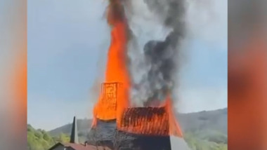 incendiu biserica