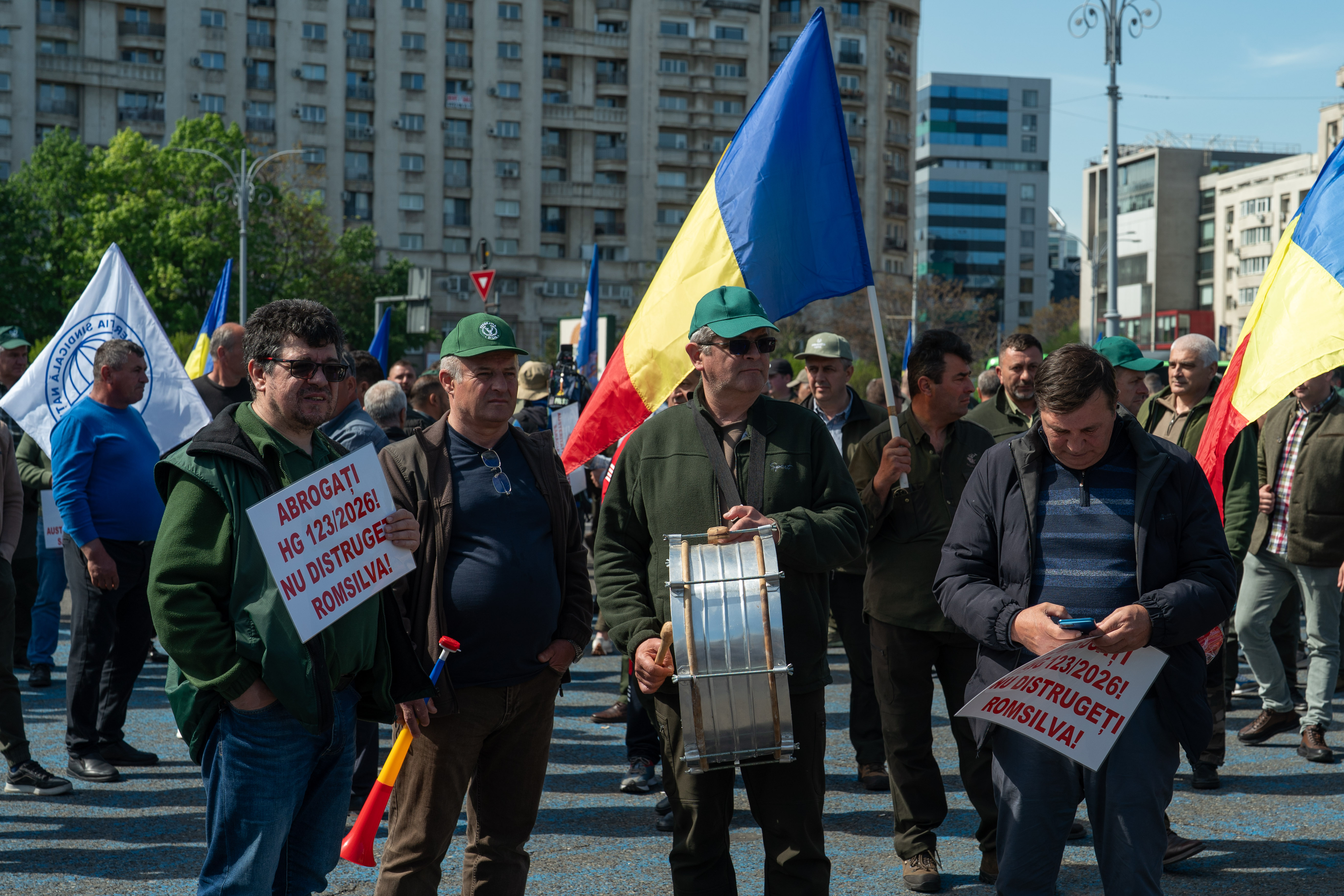 Mii de sindicaliști au protestat astăzi în Piața Victoriei. Oamenii sunt nemulțumiți de măsurile guvernamentale