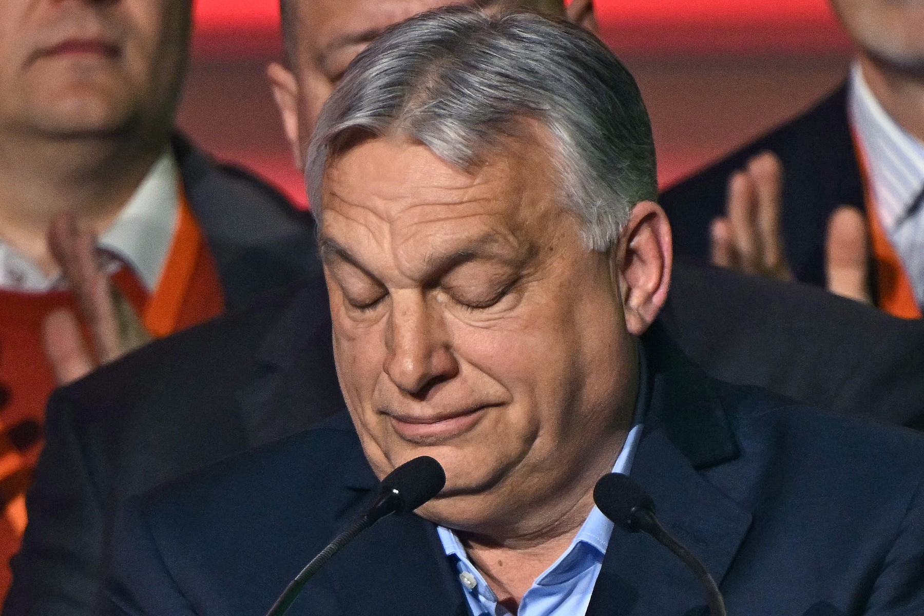 După 16 ani la putere, Viktor Orban şi-a prezentat demisia din fruntea Fidesz, însă partidul nu i-a acceptat-o