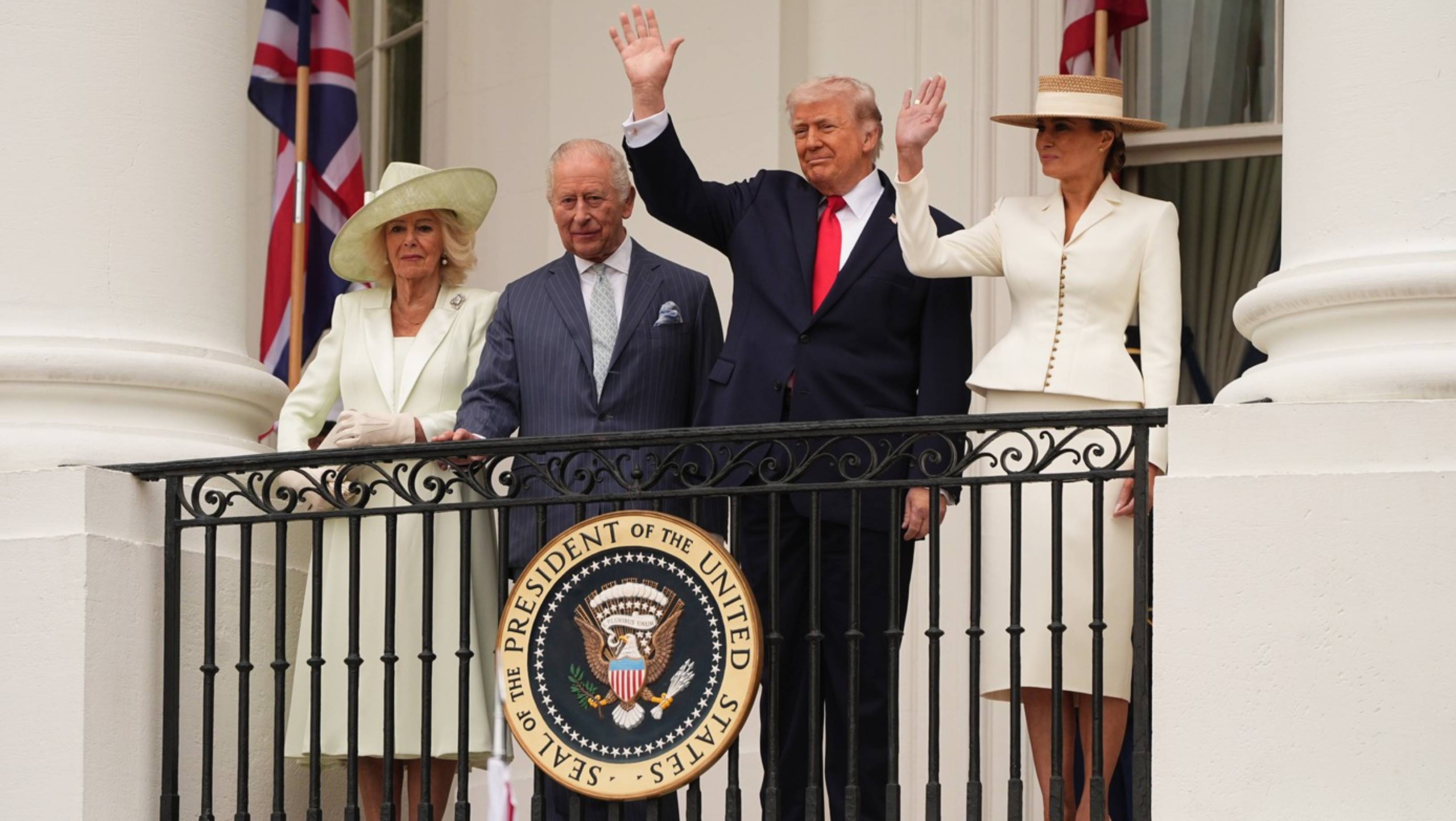 Regele Charles și regina Camilla, primiți oficial la Casa Albă. Trump: „Americanii nu au avut prieteni mai apropiați decât britanicii”