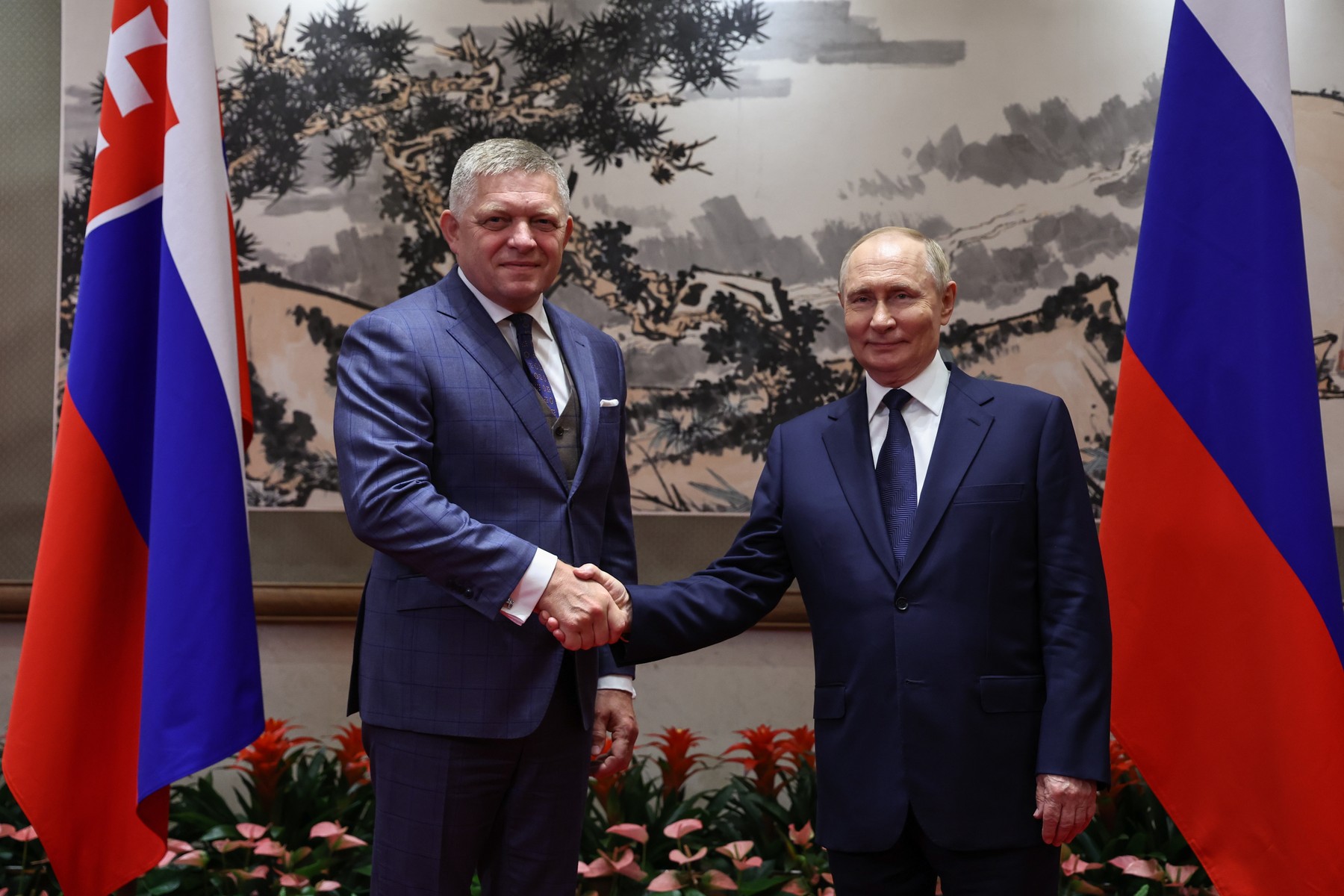 Răspunsul Poloniei după ce premierul Fico a cerut autorizarea de survol pentru a participa la Moscova la ceremoniile de Ziua Victoriei