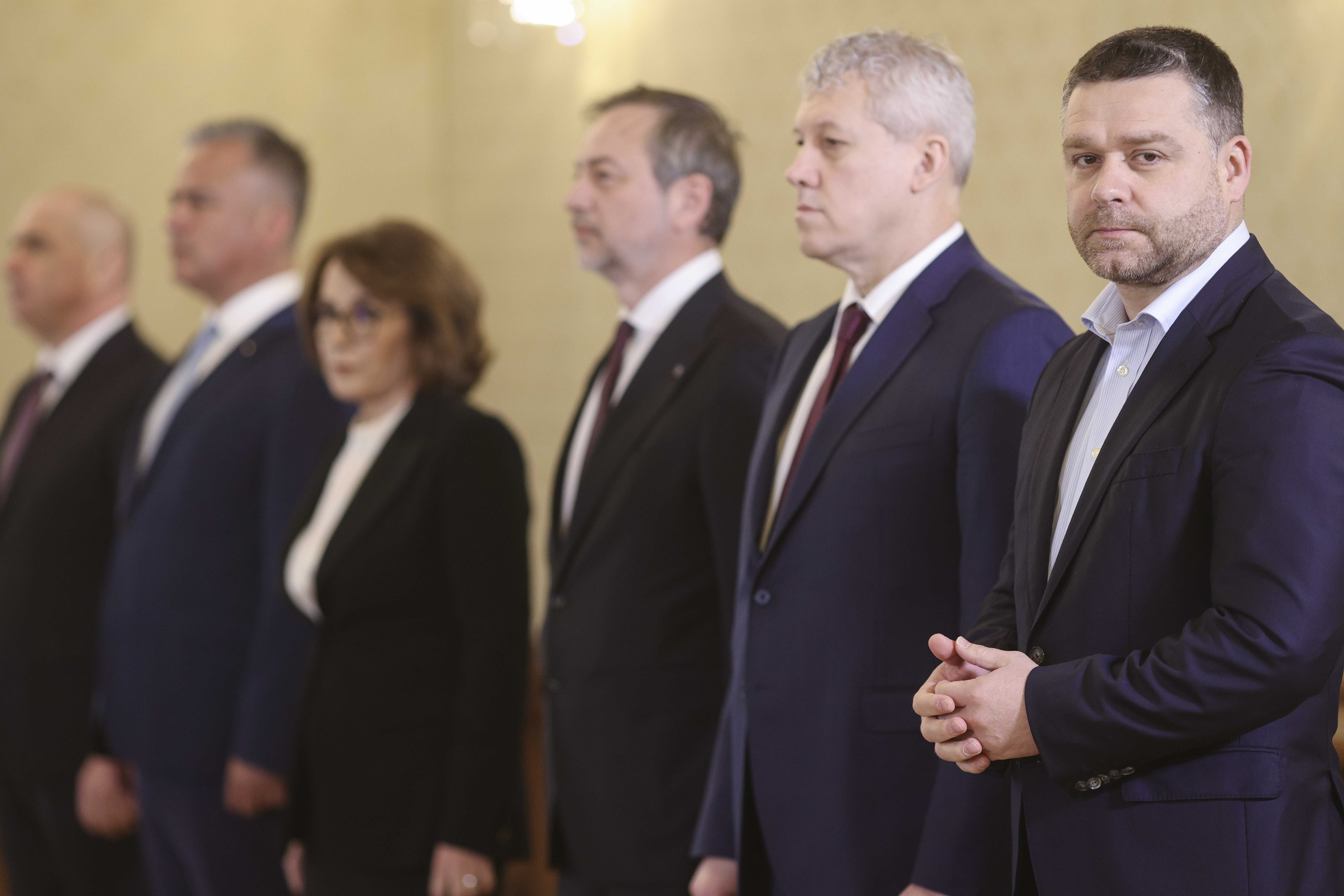 Dan Motreanu acuză PSD și AUR că fac parte din același sistem politic: liderul PNL amintește voturile date lui Simion la prezidențiale