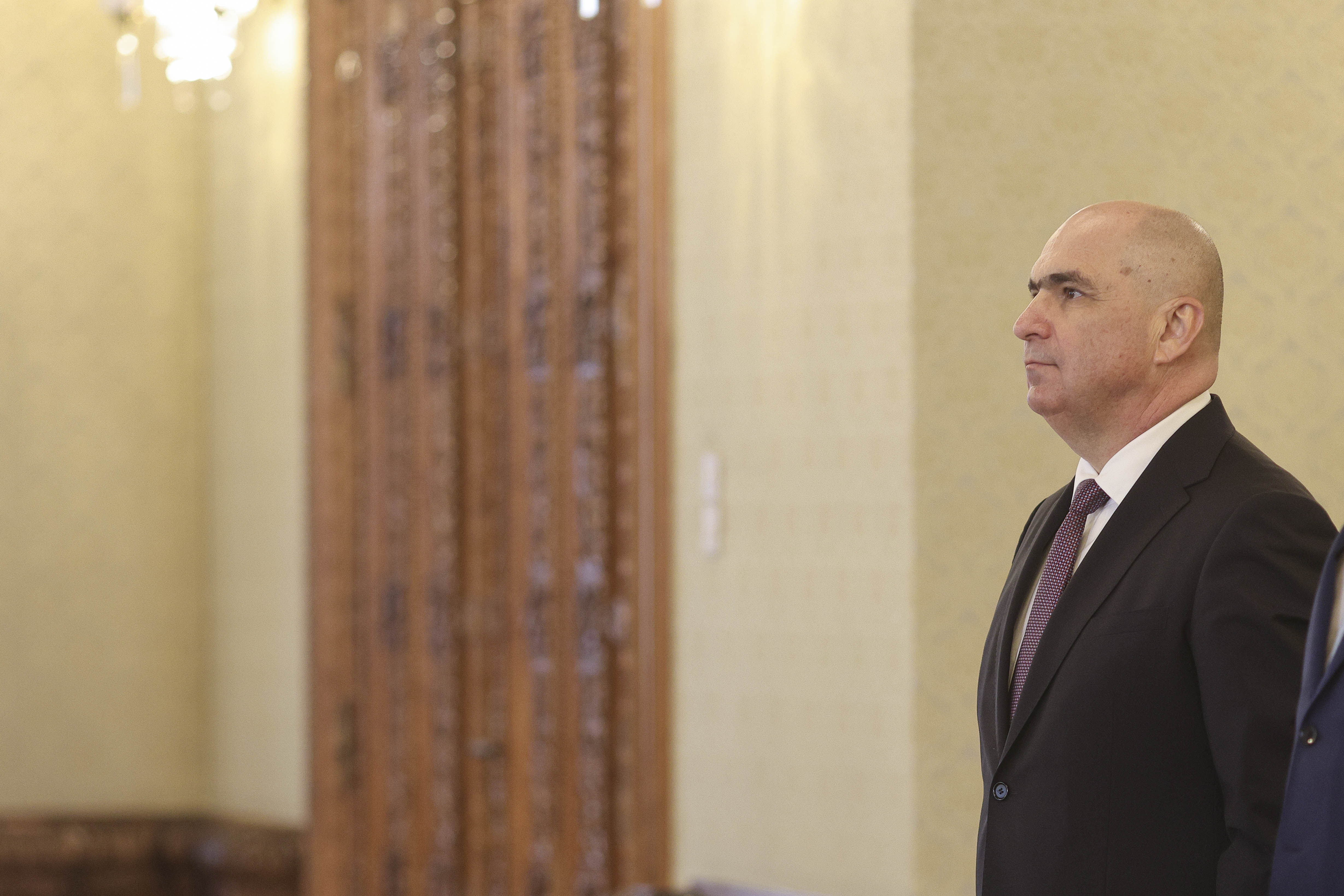 Singurul ministru PSD care i-a lăsat un mesaj lui Bolojan când a semnat demisia: „Trebuie să păstrăm o umă de decență”