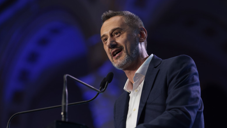 Primarul Mario De Mezzo (PNL Olt): Sunt convins că PSD plăteşte oameni care să mă urmărească