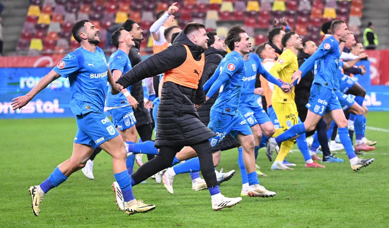 Universitatea Craiova a învins Dinamo și va juca finala Cupei României cu Universitatea Cluj