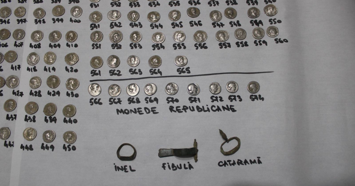 O comoară dacică a fost descoperită din întâmplare în Botoșani. Persoana care a găsit tezaurul l-a predat autorităților