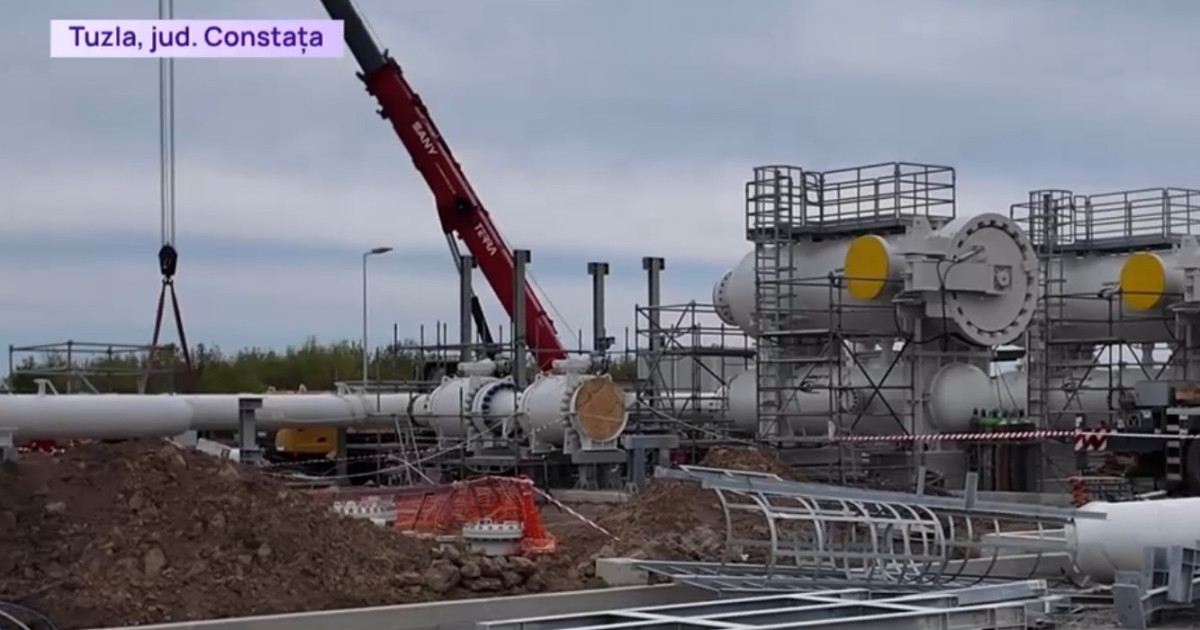 Lucrările de la Neptun Deep avansează: Imagini de pe șantierul proiectului gigant