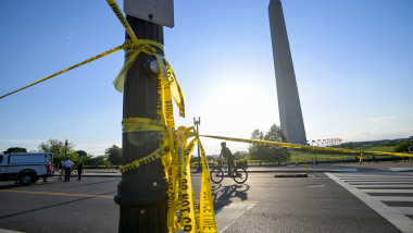 APTOPIX Police Shooting White House