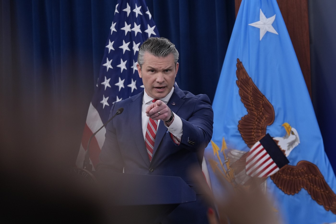 Pete Hegseth spune că „armistițiul dintre SUA și Iran e încă în vigoare”. „Iranul nu controlează Strâmtoarea Ormuz”