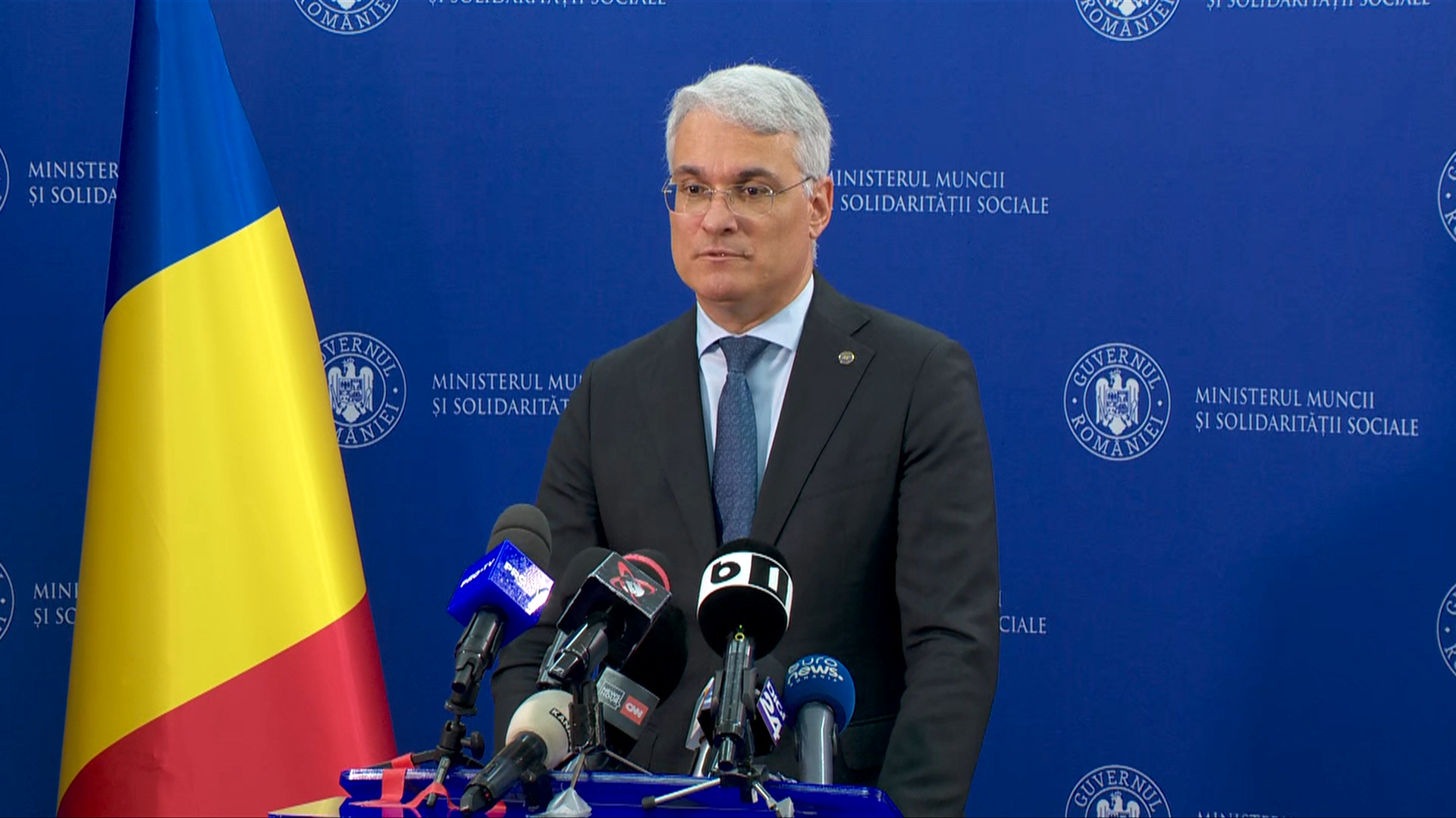 „Grindeanu a dat țara peste cap. Bolojan e cea mai bună soluție pentru România”. Dragoș Pîslaru nu exclude un guvern minoritar PNL-USR