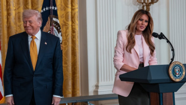 Mother???S Day Event With First Lady And President