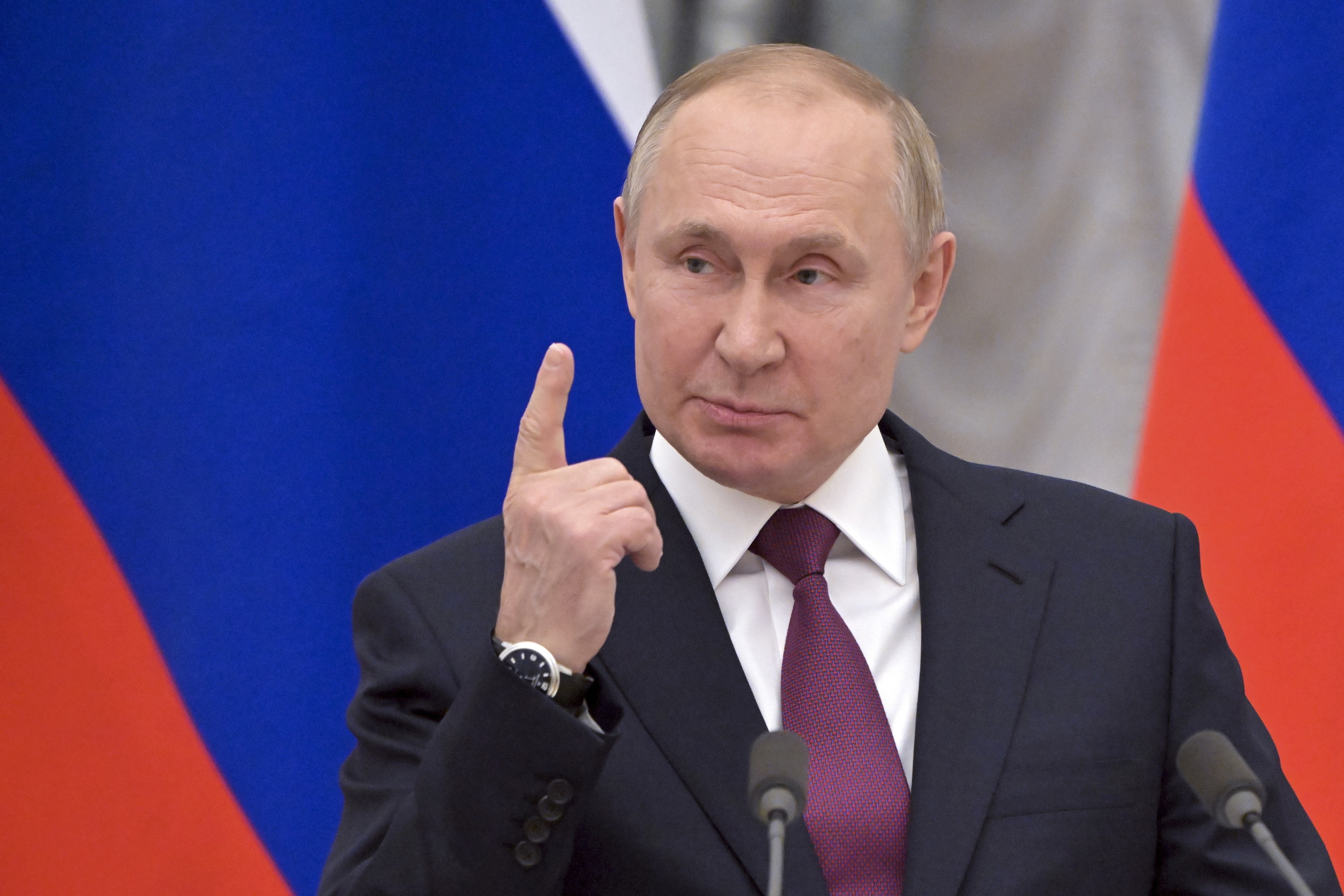 Noi măsuri de securitate la Kremlin. Vizitatorilor lui Putin, în special celor de „rang inferior” li s-a interzis să poarte ceasuri