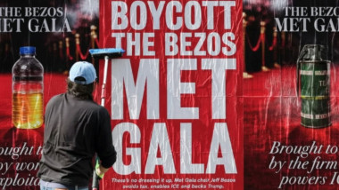 bezos met gala