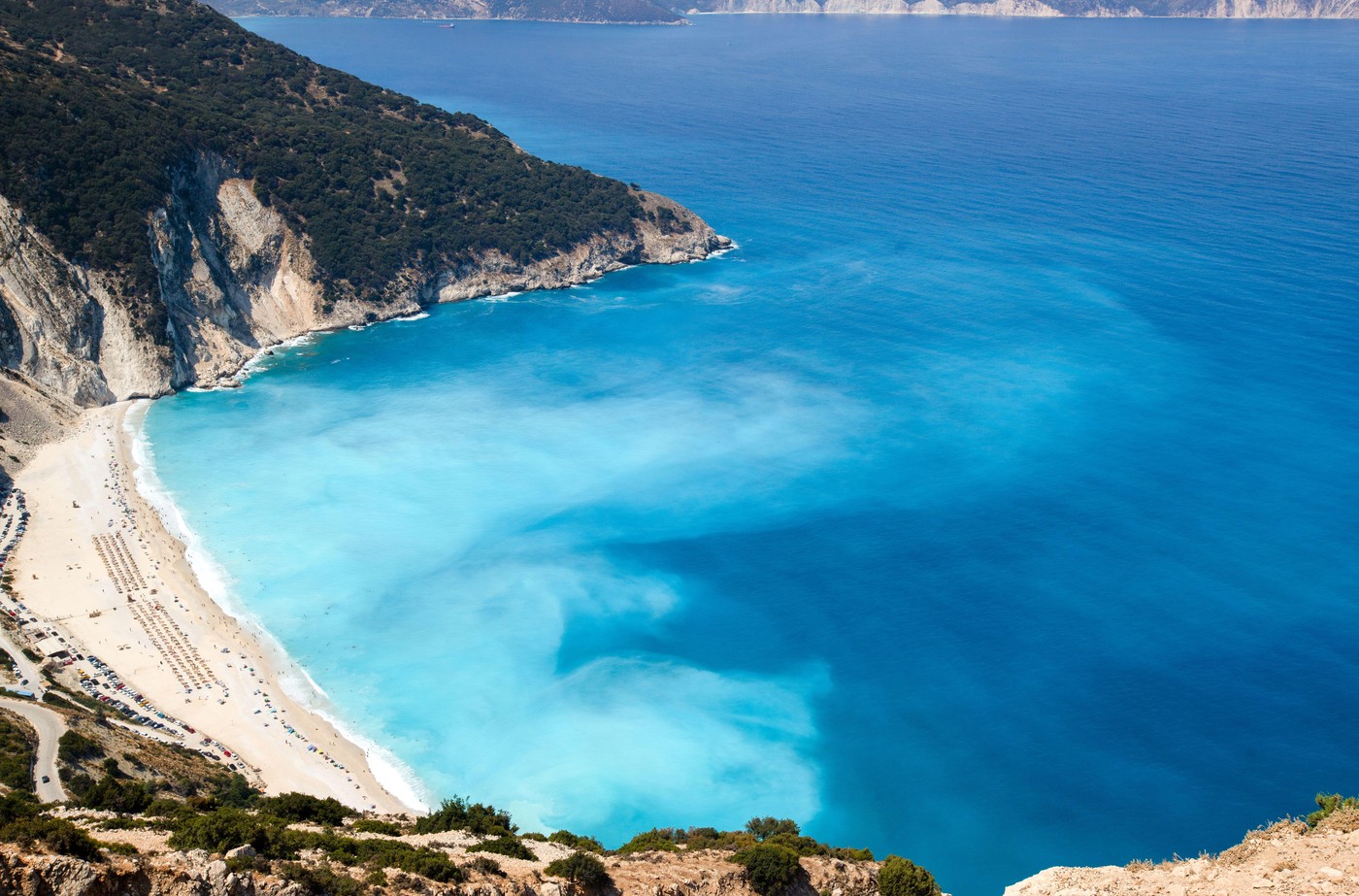 Topul celor mai spectaculoase plaje din lume în 2026: o plajă din Grecia se află pe locul doi. Lista destinațiilor din Europa