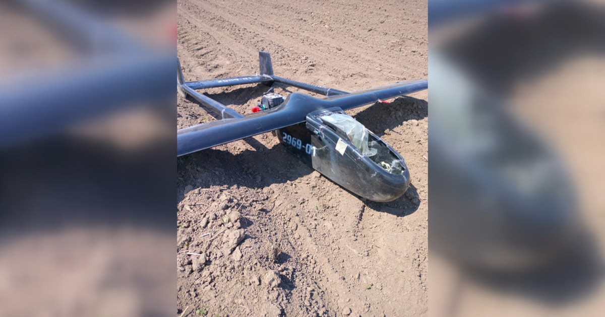 O dronă a căzut în județul Suceava, aproape de granița cu Ucraina. Autoritățile fac verificări