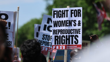 Demonstranți anti avort