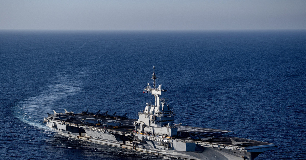 Portavionul „Charles de Gaulle” a ajuns în Marea Arabiei