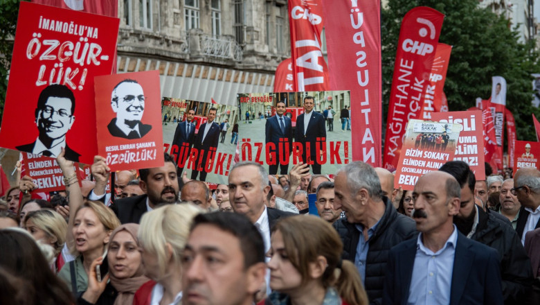 proteste chp primari arestati turcia