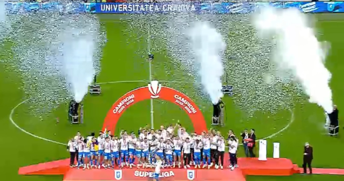 Superliga: Universitatea Craiova este noua campioană a României, după 5-0 cu Universitatea Cluj. Echipa craioveană a reuşit eventul