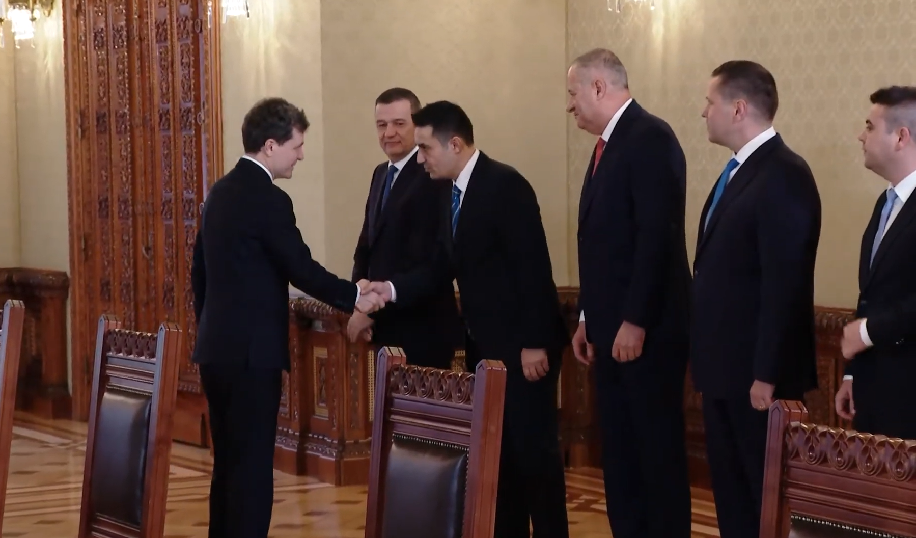 Consultări la Palatul Cotroceni. PSD discută acum cu Nicușor Dan despre viitorul guvern